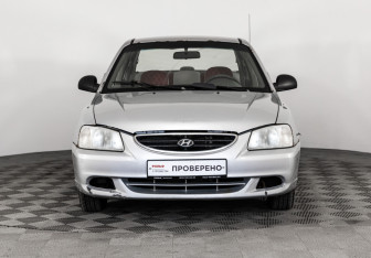 Подержанный автомобиль Hyundai Accent Sedan 2007 года (2 фото)