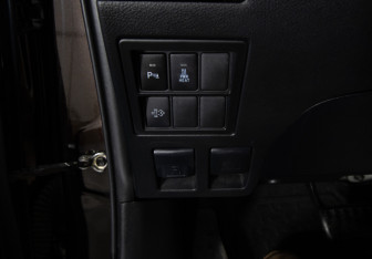 Подержанный автомобиль Toyota Fortuner 2018 года (20 фото)