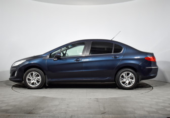 Подержанный автомобиль Peugeot 408 2013 года (8 фото)
