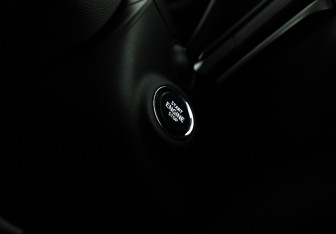 Подержанный автомобиль Skoda Karoq 2021 года (16 фото)