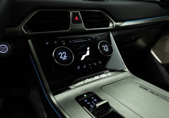 Подержанный автомобиль Exeed TXL 2021 года (19 фото)