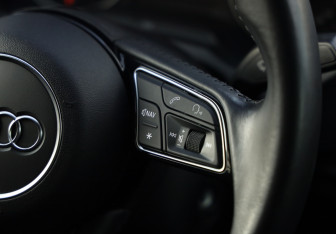 Подержанный автомобиль Audi A3 Sedan 2019 года (13 фото)
