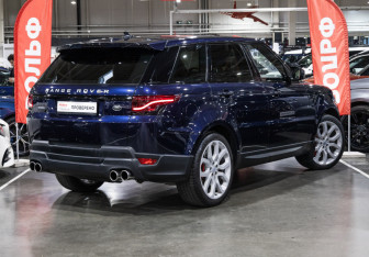 Подержанный автомобиль Land Rover Range Rover Sport 2016 года (7 фото)