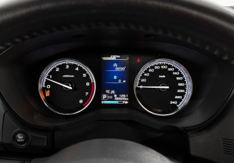 Подержанный автомобиль Subaru Forester Suv 2019 года (18 фото)