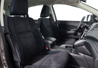 Подержанный автомобиль Honda CR-V 2013 года (10 фото)