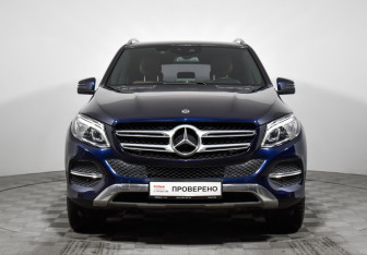 Подержанный автомобиль Mercedes-Benz GLE 2017 года (2 фото)