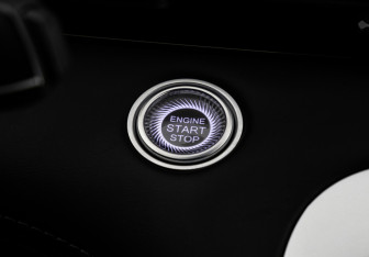 Подержанный автомобиль Exeed RX 2024 года (19 фото)
