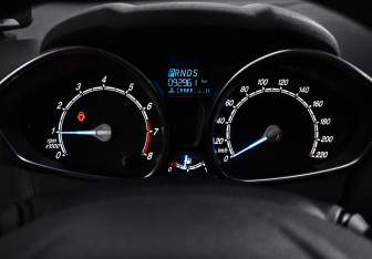 Подержанный автомобиль Ford Fiesta Hatchback 2017 года (18 фото)