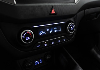 Подержанный автомобиль Hyundai Creta 2017 года (16 фото)