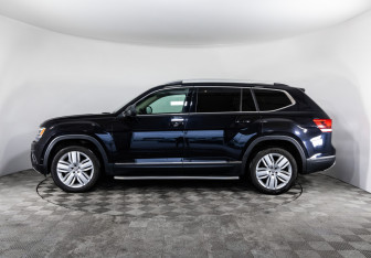 Подержанный автомобиль Volkswagen Atlas 2019 года (8 фото)