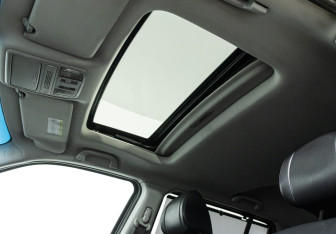 Подержанный автомобиль Honda Pilot 2013 года (16 фото)