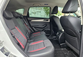 Подержанный автомобиль Haval F7 2022 года (12 фото)