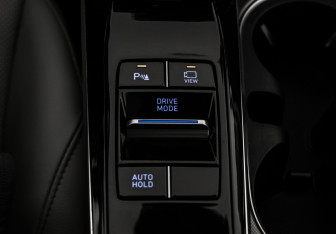 Подержанный автомобиль Hyundai Sonata 2021 года (15 фото)