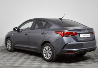 Подержанный автомобиль Hyundai Solaris Sedan 2022 года (7 фото)