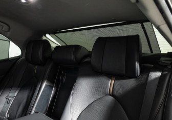 Подержанный автомобиль Toyota Camry Sedan 2018 года (20 фото)