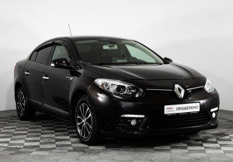Подержанный автомобиль Renault Fluence 2014 года (3 фото)