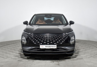 Подержанный автомобиль Omoda C5 2022 года (2 фото)