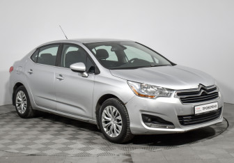 Подержанный автомобиль Citroen C4 Sedan 2014 года (3 фото)