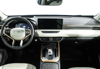 Подержанный автомобиль Haval Jolion 2022 года (13 фото)