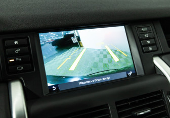 Подержанный автомобиль Land Rover Discovery Sport 2017 года (16 фото)