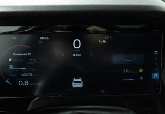 Подержанный автомобиль Geely Monjaro 2024 года (12 фото)