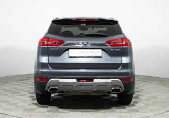 Подержанный автомобиль Geely Atlas 2021 года (6 фото)