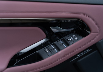 Новый Land Rover Range Rover Evoque 2025 (15 фото)