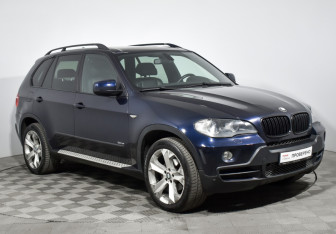 Подержанный автомобиль BMW X5 2007 года (3 фото)