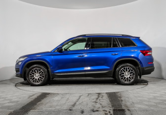 Подержанный автомобиль Skoda Kodiaq 2019 года (8 фото)