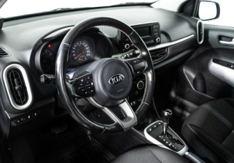 Подержанный автомобиль Kia Picanto 2018 года (11 фото)