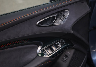 Подержанный автомобиль BYD Seal 2023 года (27 фото)