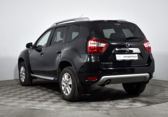 Подержанный автомобиль Nissan Terrano 2019 года (7 фото)