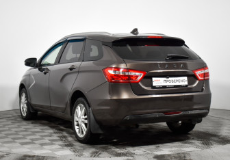 Подержанный автомобиль LADA (ВАЗ) Vesta Wagon 2018 года (7 фото)