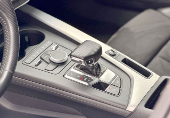 Подержанный автомобиль Audi A5 Liftback 2018 года (20 фото)