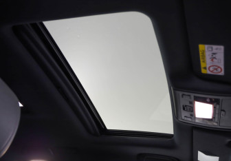 Подержанный автомобиль Toyota Land Cruiser Suv 2017 года (31 фото)