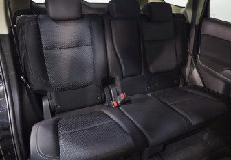 Подержанный автомобиль Mitsubishi Outlander 2019 года (25 фото)