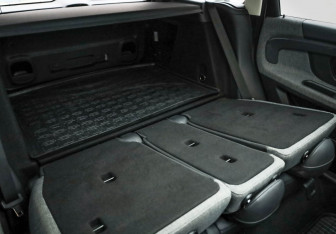 Подержанный автомобиль MINI Countryman 2018 года (35 фото)