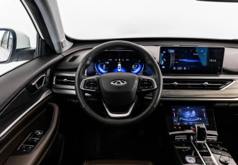 Подержанный автомобиль Chery Tiggo 8 Pro 2022 года (12 фото)