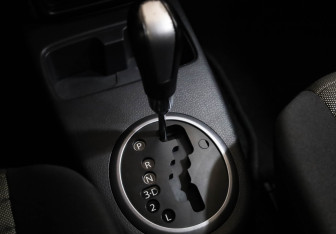 Подержанный автомобиль Suzuki SX4 Hatchback 2011 года (15 фото)