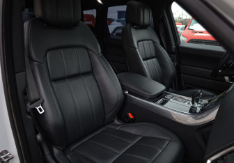 Подержанный автомобиль Land Rover Range Rover Sport 2019 года (26 фото)