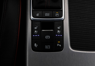 Подержанный автомобиль Kia Optima Sedan 2019 года (18 фото)