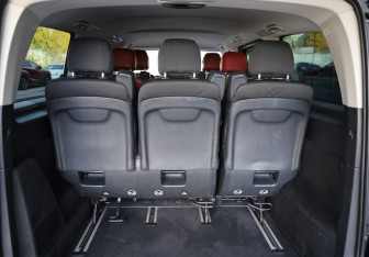 Подержанный автомобиль Mercedes-Benz Vito 2016 года (20 фото)