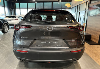 Новый Mazda CX-30 2025 (5 фото)