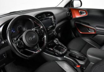 Подержанный автомобиль Kia Soul 2020 года (9 фото)