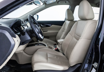 Подержанный автомобиль Nissan X-Trail 2021 года (20 фото)