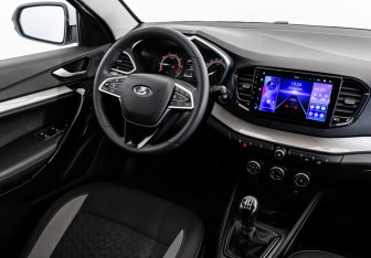 Подержанный автомобиль LADA (ВАЗ) Vesta Sedan 2023 года (17 фото)
