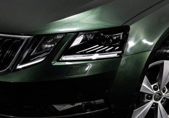 Подержанный автомобиль Skoda Octavia Liftback 2019 года (2 фото)