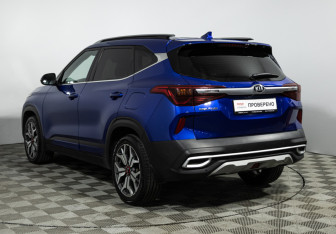 Подержанный автомобиль Kia Seltos 2020 года (7 фото)