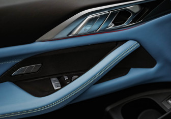 Подержанный автомобиль BMW M4 Coupe 2024 года (26 фото)