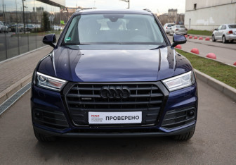 Подержанный автомобиль Audi Q5 2018 года (2 фото)